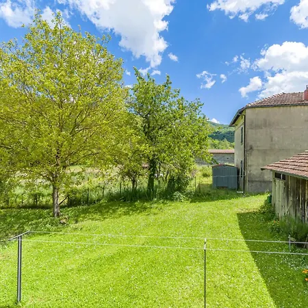 Lovely In Loco Di Rovegno Apartment Torriglia